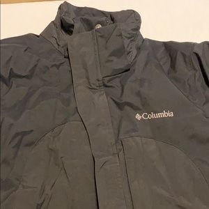 Columbia light weight jacket